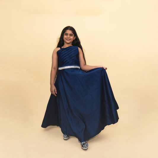 Plane Navy Blue Western Gown For Girls with Shining Belt Style on Waist