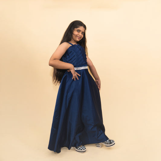 Plane Navy Blue Western Gown For Girls with Shining Belt Style on Waist