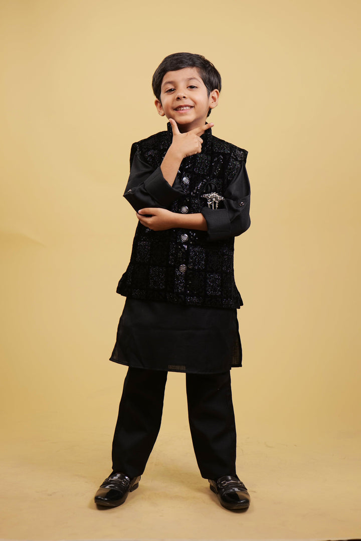 Self Design Black Boys' Kurta Pajyama